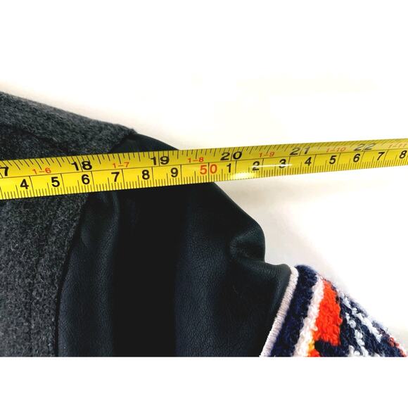 Ultra Game OKC NBA Varsity Jacket Men's Medium Embroidered Logo Quilted Lining - Picture 8 of 14